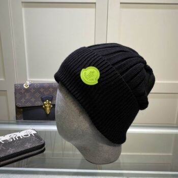 BEANIE M*NCL*R