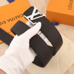 BELT LOUIS V